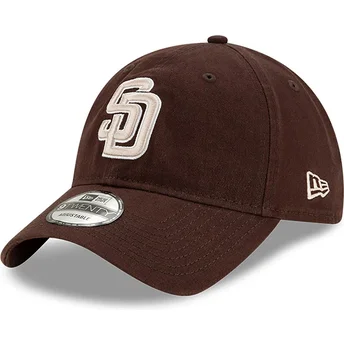 9TWENTY Core Classic Verstellbare braune Kappe mit gebogenem Schirm von den San Diego Padres MLB von New Era