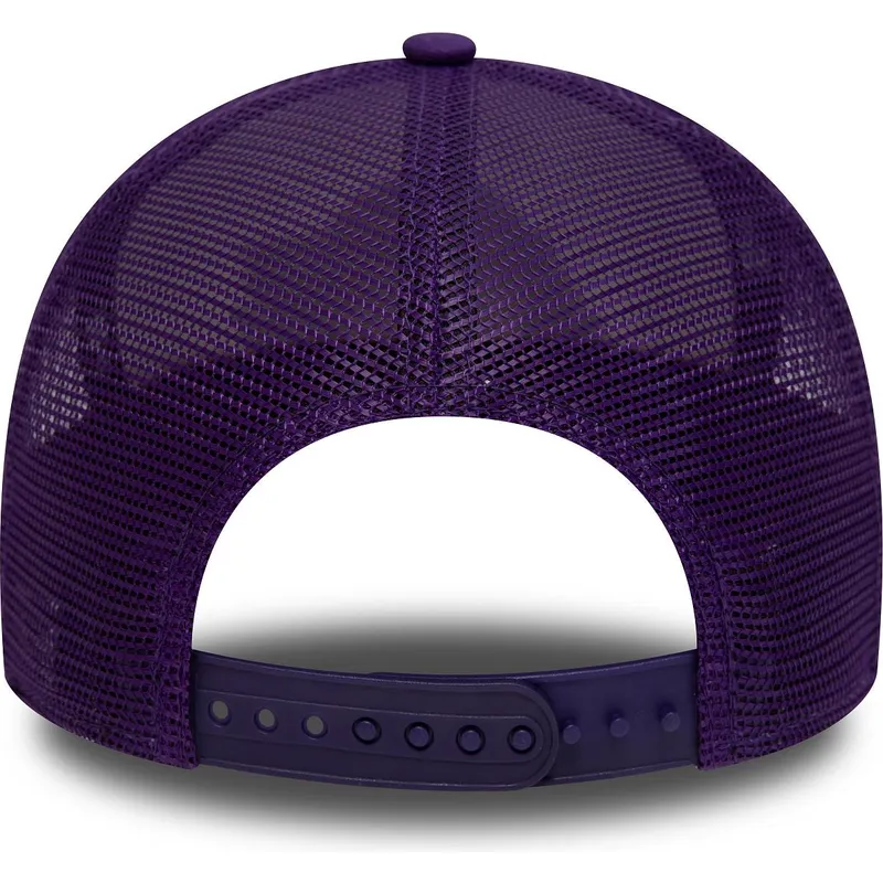 sapkak-ivelt-tobbszinu-snapback-a-frame-team-colour-los-angeles-lakers-nba-new-era sapkak-ivelt-tobbszinu-snapback-a-frame-team-colour-los-angeles-lakers-nba-new-era
