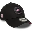 schwarze-verstellbare-9forty-core-kappe-von-kunisports-kings-league-von-new-era
