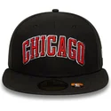 schwarze-enganliegende-59fifty-statement-flat-cap-der-chicago-bulls-nba-von-new-era