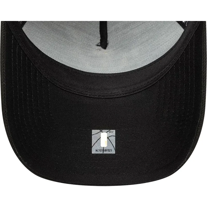 sapkak-ivelt-fekete-snapback-a-frame-classic-toronto-raptors-nba-new-era sapkak-ivelt-fekete-snapback-a-frame-classic-toronto-raptors-nba-new-era