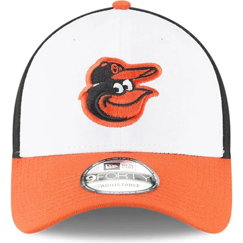 weisse-schwarze-und-orangefarbene-verstellbare-curved-cap-9forty-the-league-der-baltimore-orioles-mlb-von-new-era