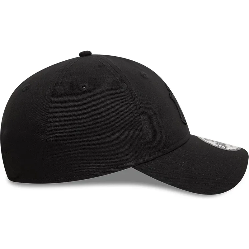 cap-ivelt-cheren-reguliruema-lenta-9twenty-league-essential-new-york-yankees-mlb-new-era
