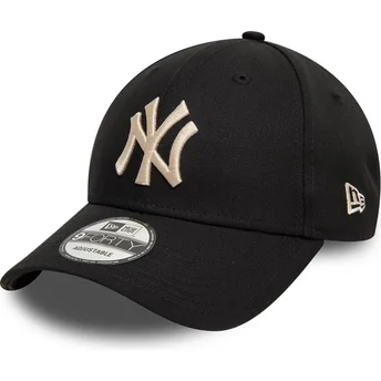 Justerbar svart böjd keps med beige logotyp 9FORTY League Essential New York Yankees MLB från New Era