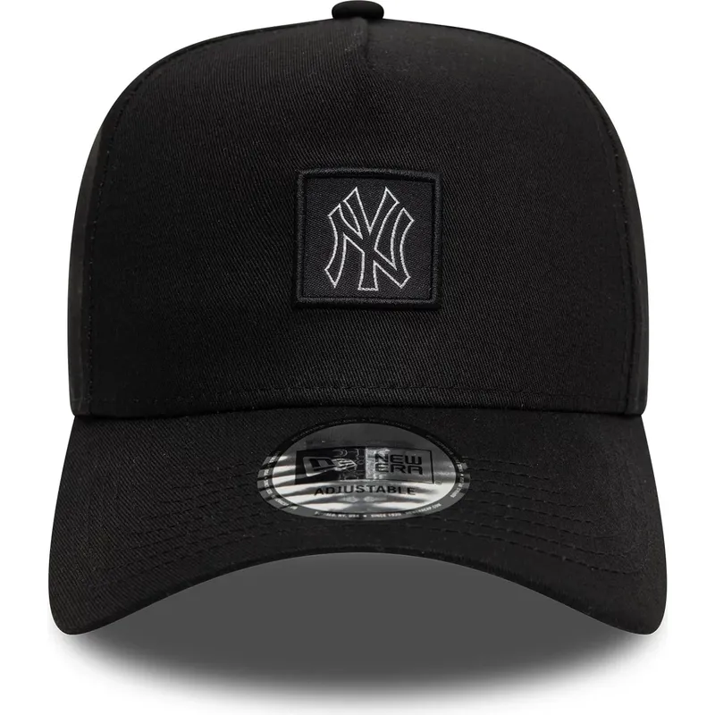 schwarze-gebogene-snapback-kappe-9forty-a-frame-metallic-patch-der-new-york-yankees-mlb-von-new-era