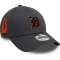 graue-verstellbare-curved-cap-mit-orangefarbenem-logo-9forty-side-patch-der-detroit-tigers-mlb-von-new-era
