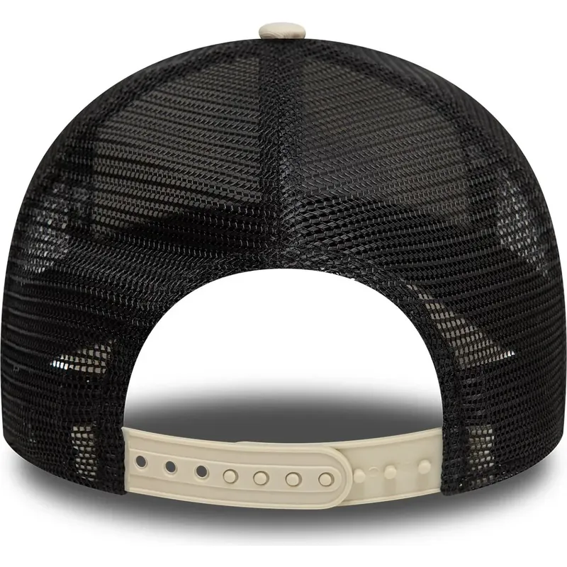 sapkak-ivelt-fekete-snapback-9forty-a-frame-outdoor-patch-new-era sapkak-ivelt-fekete-snapback-9forty-a-frame-outdoor-patch-new-era