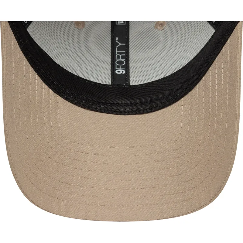cap-ivelt-kafyav-reguliruema-lenta-claro-9forty-flawless-new-york-yankees-mlb-new-era