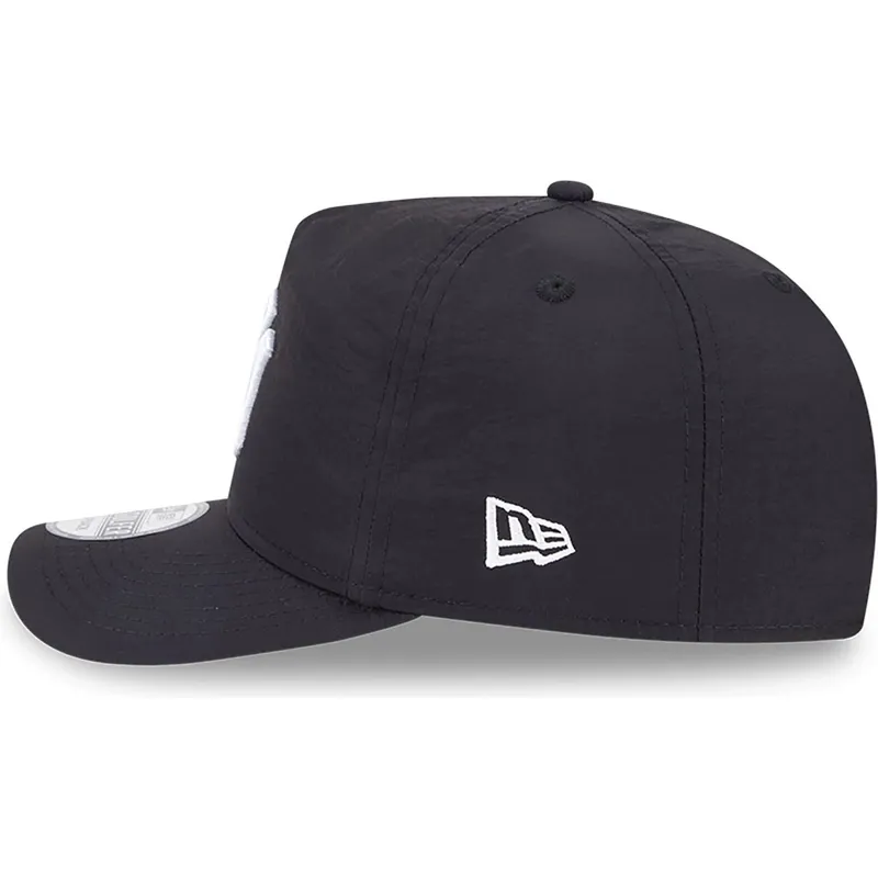 sapkak-ivelt-fekete-allithato-golfer-everyday-nylon-new-york-yankees-mlb-new-era