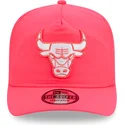 rosa-verstellbare-gebogene-kappe-golfer-everyday-nylon-von-chicago-bulls-nba-von-new-era