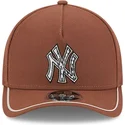 cap-ivelt-kafyav-snapbek-9forty-m-crown-a-frame-motorsport-new-york-yankees-mlb-new-era