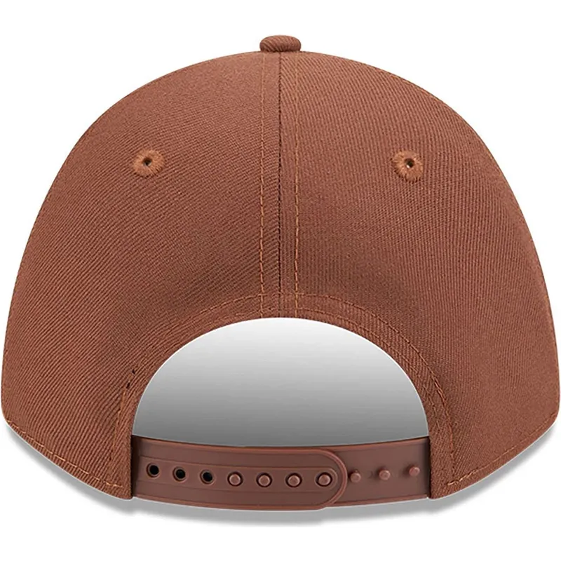 cap-ivelt-kafyav-snapbek-9forty-m-crown-a-frame-motorsport-new-york-yankees-mlb-new-era