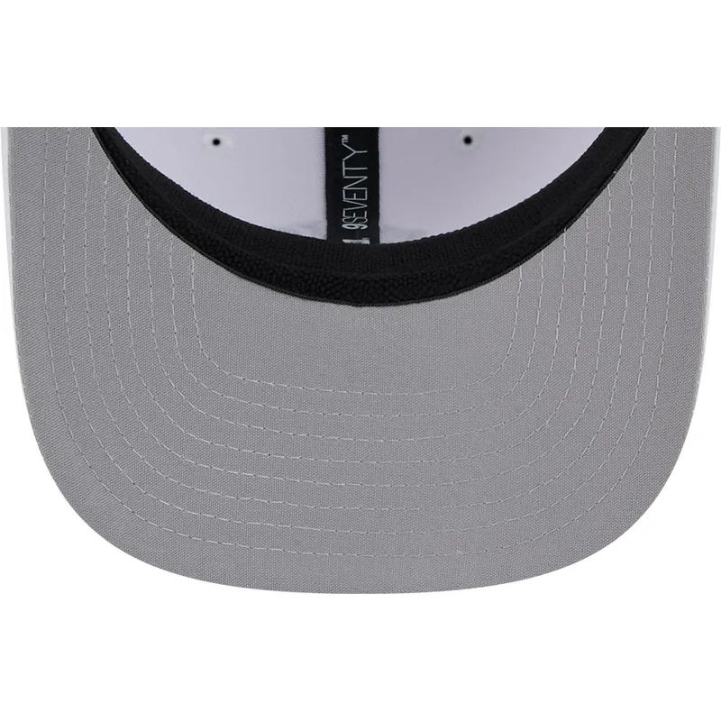 sapkak-ivelt-feher-snapback-9seventy-perf-spring-training-fan-pack-2025-new-york-yankees-mlb-new-era