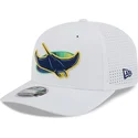 sapkak-ivelt-feher-snapback-9seventy-perf-spring-training-fan-pack-2025-tampa-bay-rays-mlb-new-era