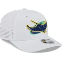 sapkak-ivelt-feher-snapback-9seventy-perf-spring-training-fan-pack-2025-tampa-bay-rays-mlb-new-era
