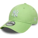 verstellbare-9forty-colour-pack-kappe-in-hellgrun-der-new-york-yankees-mlb-von-new-era