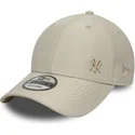 cap-ivelt-bezhov-reguliruema-lenta-9forty-tonal-flawless-new-york-yankees-mlb-new-era