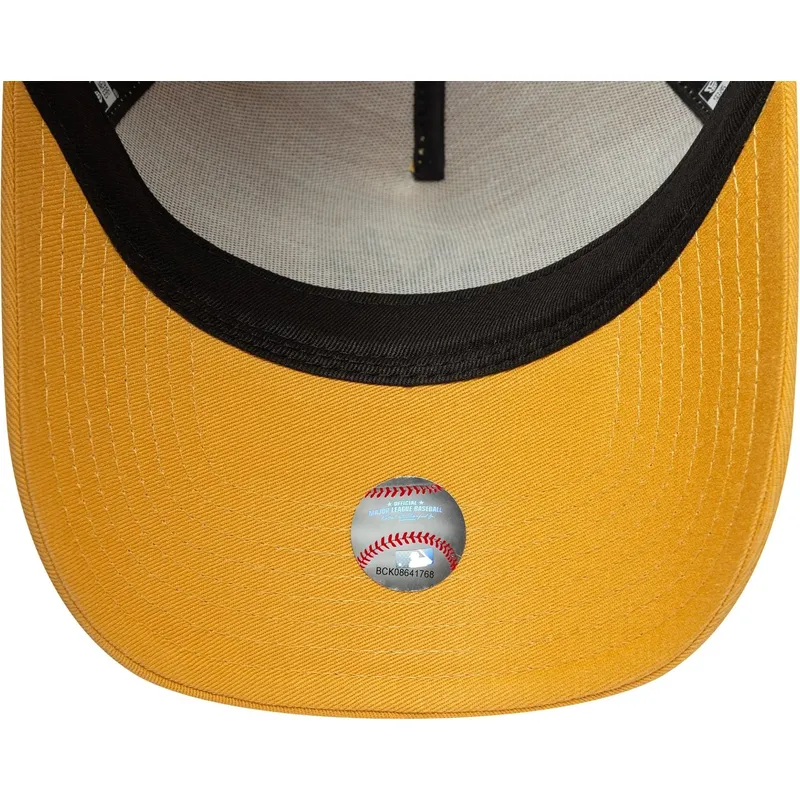 gelbe-trucker-cap-mit-gelbem-logo-a-frame-league-essential-der-new-york-yankees-mlb-von-new-era