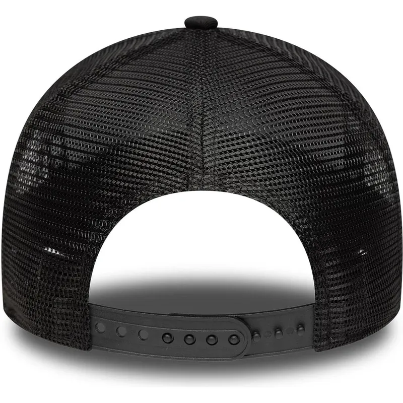 sapkak-ivelt-fekete-snapback-a-frame-oval-distress-patch-new-era