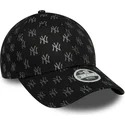 schwarze-gebogene-verstellbare-damenkappe-9forty-monogram-der-new-york-yankees-mlb-von-new-era