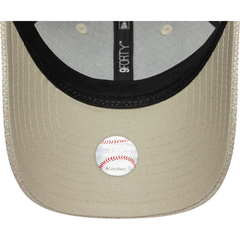 sapkak-ivelt-bezs-allithato-9forty-woven-new-york-yankees-mlb-new-era
