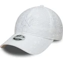 sapkak-ivelt-feher-allithato-9twenty-broderie-new-york-yankees-mlb-new-era