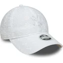 sapkak-ivelt-feher-allithato-9twenty-broderie-new-york-yankees-mlb-new-era