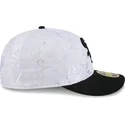 weisse-und-schwarze-flache-fitted-kappe-59fifty-day-low-profile-der-chicago-white-sox-mlb-von-new-era