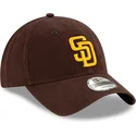 braune-verstellbare-gebogene-kappe-9twenty-core-classic-der-san-diego-padres-mlb-von-new-era