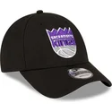 schwarze-verstellbare-gebogene-kappe-9forty-the-league-der-sacramento-kings-nba-von-new-era