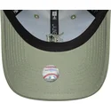 gron-justerbar-kurvad-keps-for-kvinnor-med-gront-detroit-tigers-mlb-9twenty-linne-logo-fran-new-era