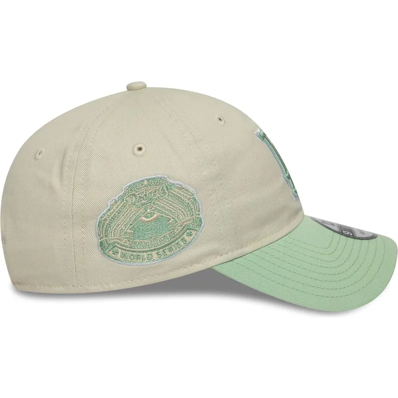 beige-und-grune-verstellbare-curved-cap-fur-damen-9twenty-world-series-cooperstown-der-los-angeles-dodgers-mlb-von-new-era