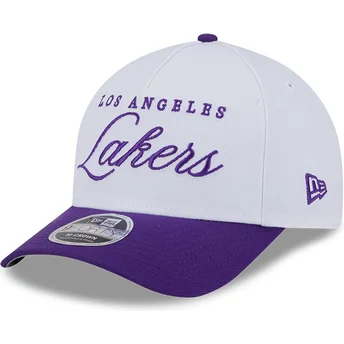 Gorra curva blanca y violeta snapback 9FORTY M-Crown Draft 2025 de Los Angeles Lakers NBA de New Era