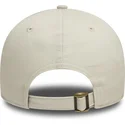 gorra-curva-beige-ajustable-9forty-badge-de-new-era