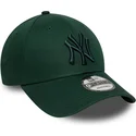 9forty-league-essential-new-york-yankees-mlb-verstellbare-grune-gebogene-kappe-mit-grunem-logo-von-new-era