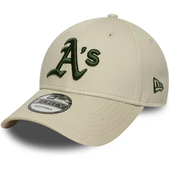 Beige verstellbare Kappe mit gebogenem Schirm und grünem Logo 9FORTY League Essential der Oakland Athletics MLB von New Era