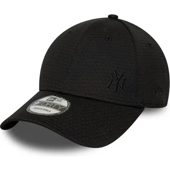 Gorra curva negra snapback con logo negro 9FORTY Flawless Mesh de New York Yankees MLB de New Era