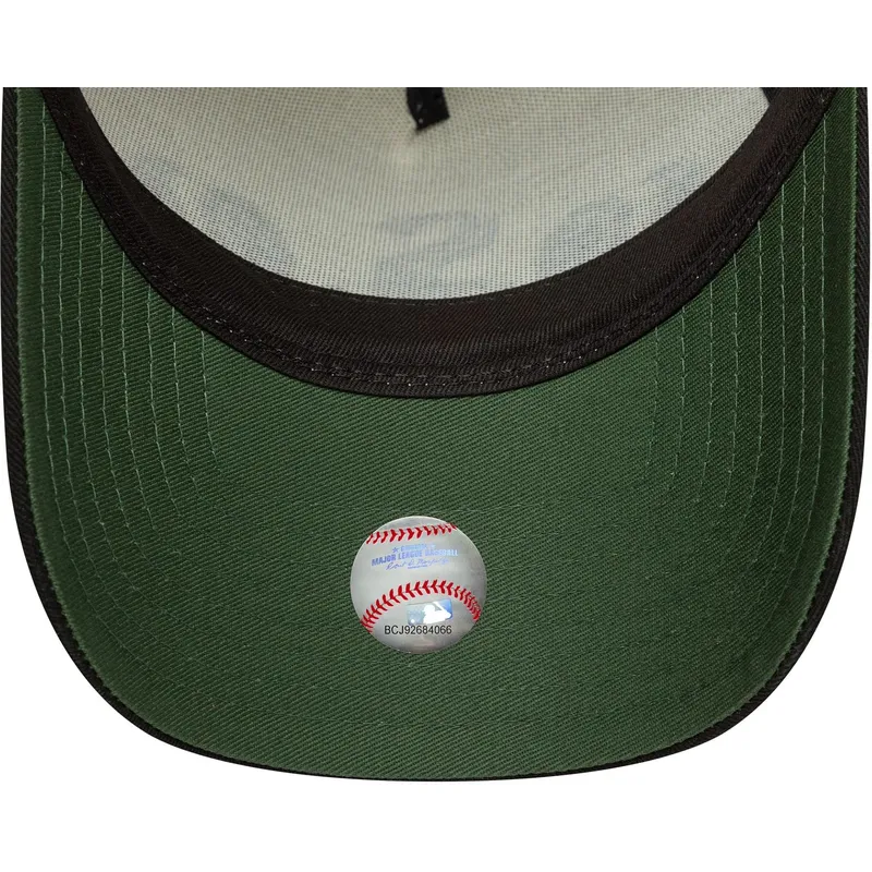 sapkak-ivelt-bezs-snapback-a-frame-paisley-chicago-white-sox-mlb-new-era