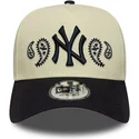 new-york-yankees-mlb-a-frame-paisley-beige-och-marinbla-snapback-bojd-keps-fran-new-era