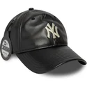 schwarze-verstellbare-curved-cap-9twenty-leather-der-new-york-yankees-mlb-von-new-era