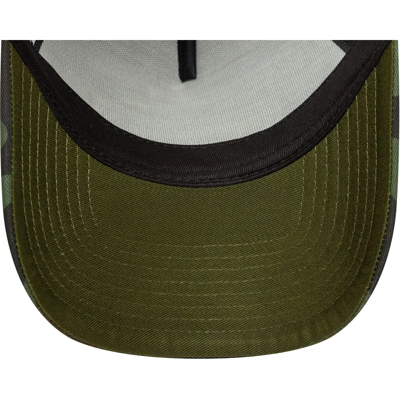 mehrfarbige-trucker-kappe-a-frame-camo-oval-patch-von-new-era