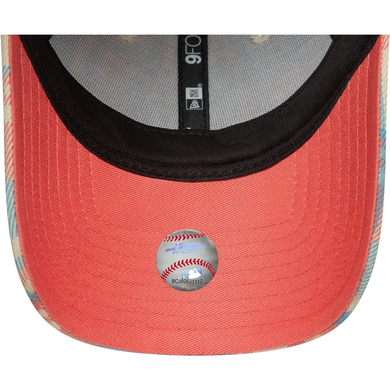 rosa-und-blau-verstellbare-curved-cap-fur-damen-9forty-check-der-new-york-yankees-mlb-von-new-era
