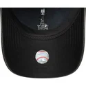 schwarze-gebogene-verstellbare-damenkappe-mit-schwarzem-logo-9twenty-tonal-der-new-york-yankees-mlb-von-new-era