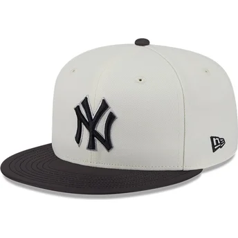 Beige und schwarze 59FIFTY CLR DVLP Fitted Cap der New York Yankees MLB von New Era