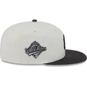 beige-und-schwarze-59fifty-clr-dvlp-fitted-cap-der-new-york-yankees-mlb-von-new-era