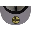 beige-und-schwarze-59fifty-clr-dvlp-fitted-cap-der-new-york-yankees-mlb-von-new-era