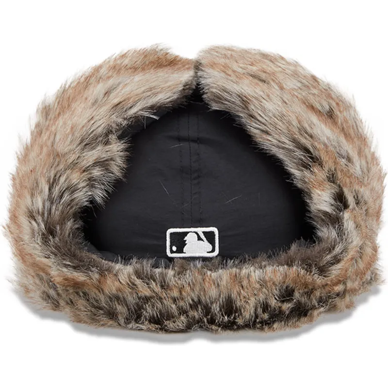 sapkak-lapos-fekete-illesztett-59fifty-winter-dog-ear-new-york-yankees-mlb-new-era