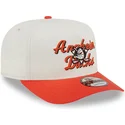 beige-und-orangefarbene-snapback-kappe-9fifty-a-frame-chainstitch-der-anaheim-ducks-nhl-von-new-era