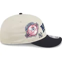 new-era-curved-brim-9fifty-retro-crown-scatter-new-york-yankees-mlb-beige-and-navy-blue-snapback-cap