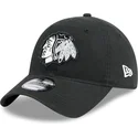 schwarze-verstellbare-9twenty-kappe-mit-gebogenem-schirm-chicago-blackhawks-nhl-von-new-era